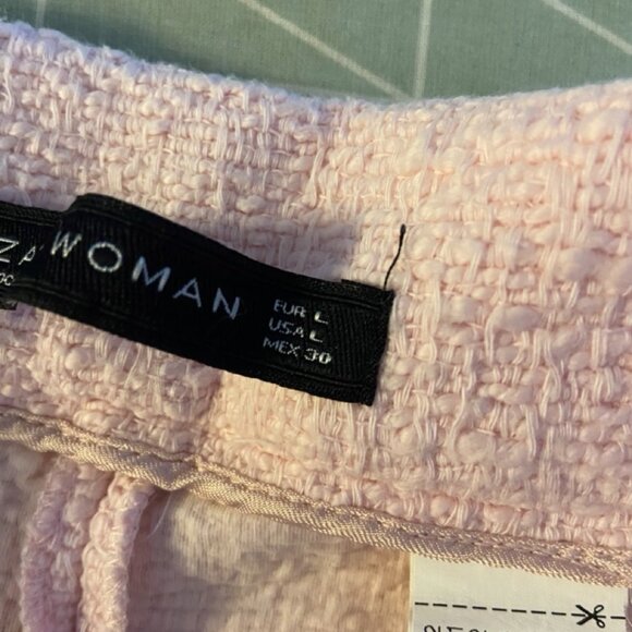 RARE! Zara Woman Pink Boucle High Waisted Shorts in Size L - Picture 11 of 16